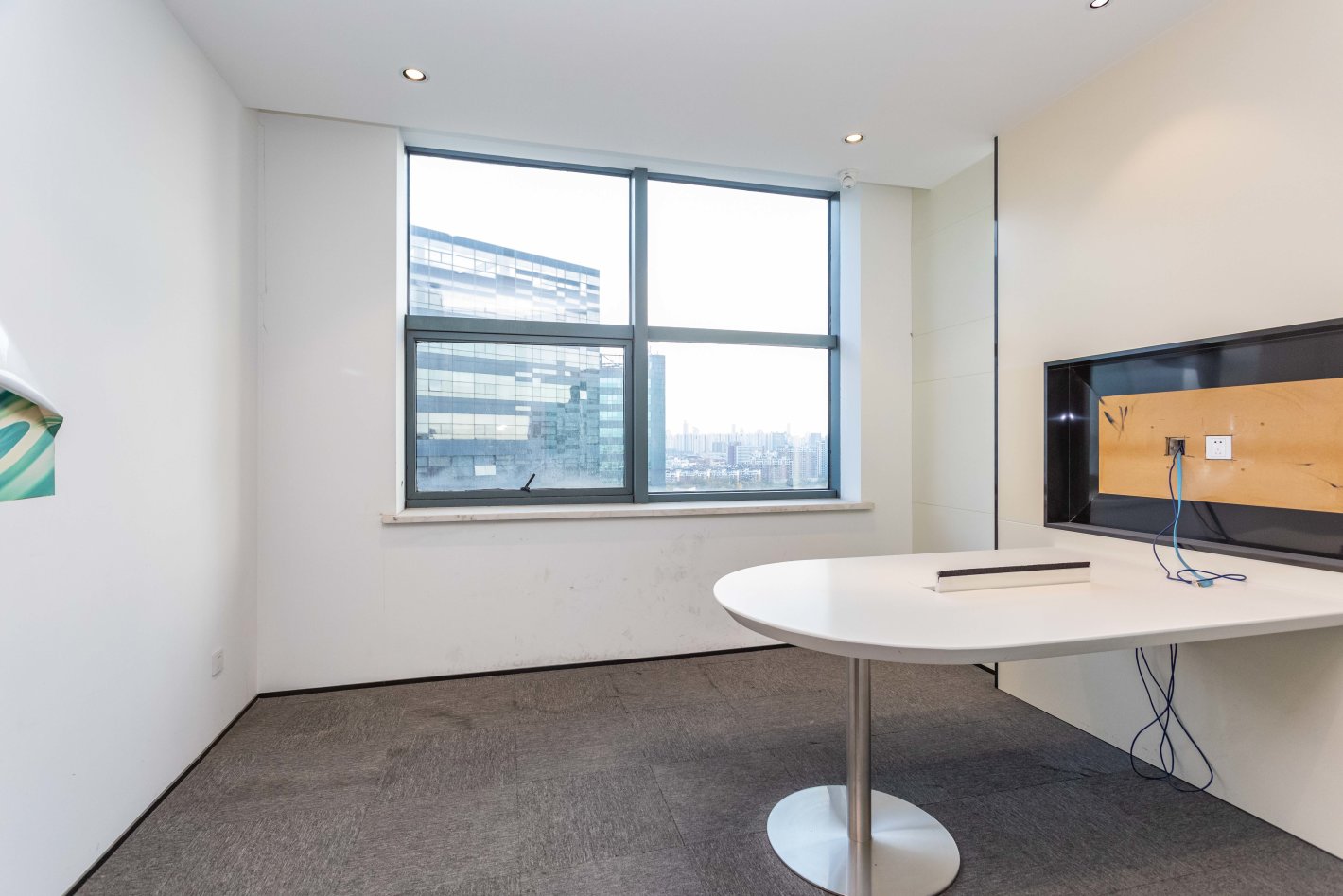 江裕大厦静安 江裕大厦 561平米 简装修