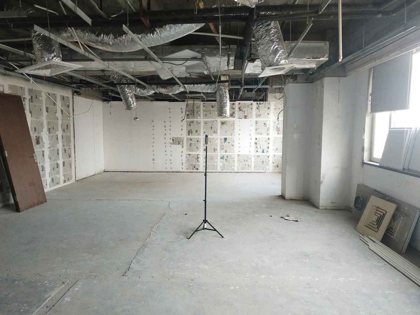 七建大厦132平米办公室出租-租金价格3.30元/m²/天