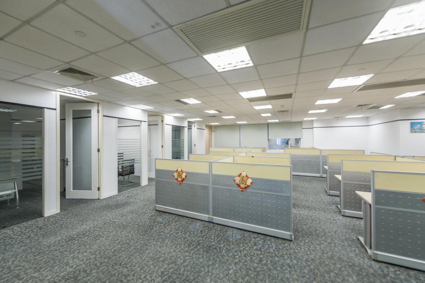 嘉麒大厦344平米办公室出租-租金价格4.00元/m²/天