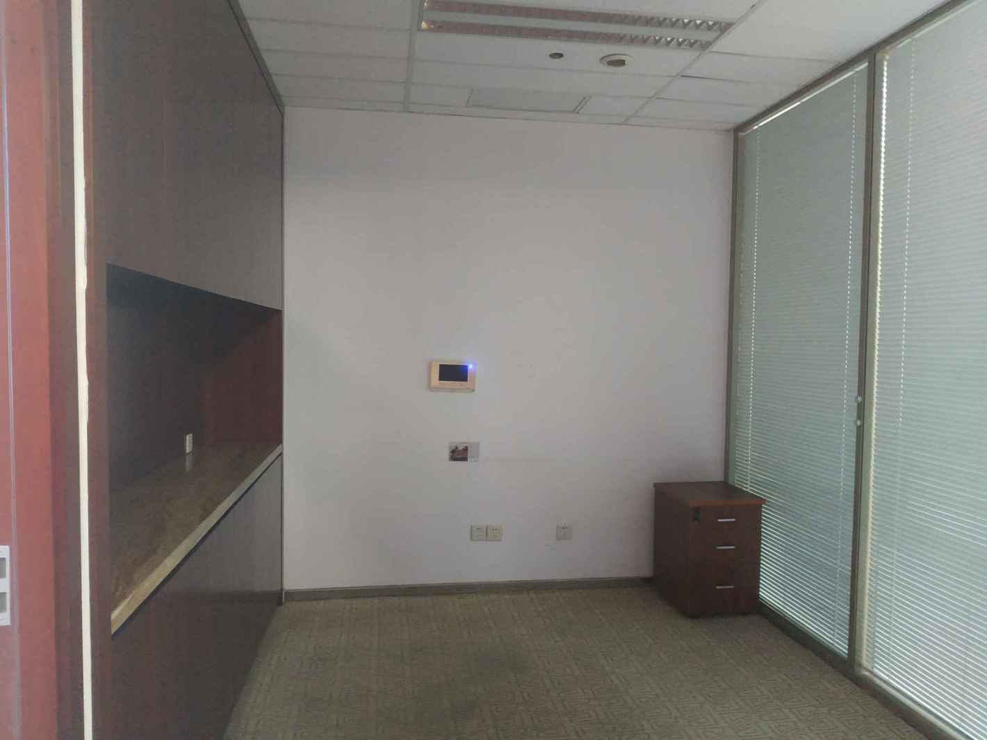 上尚商厦塘桥 上尚商厦 45.3平米 精装修