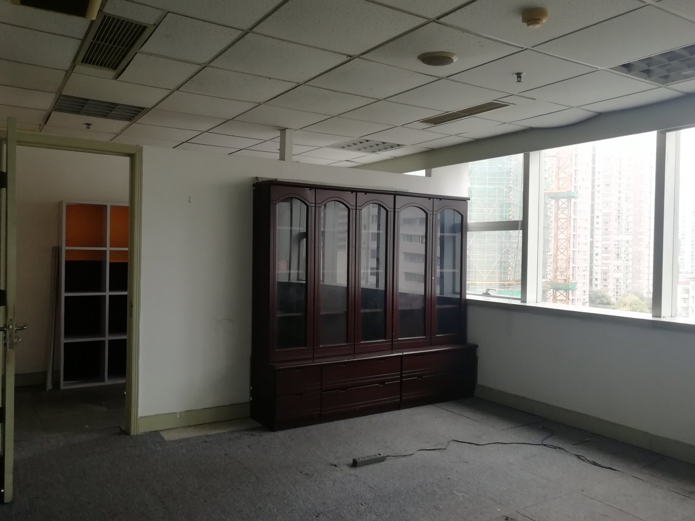 明申中心大厦徐汇 明申中心大厦 141平米 简装修