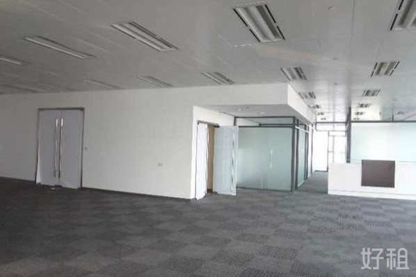 港陆广场182平米办公室出租-租金价格4.50元/m²/天