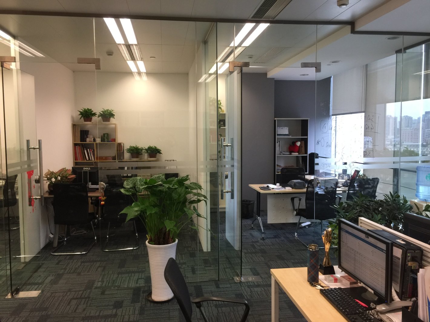 上海绿地中心徐汇 上海绿地中心 133平米 中等装修