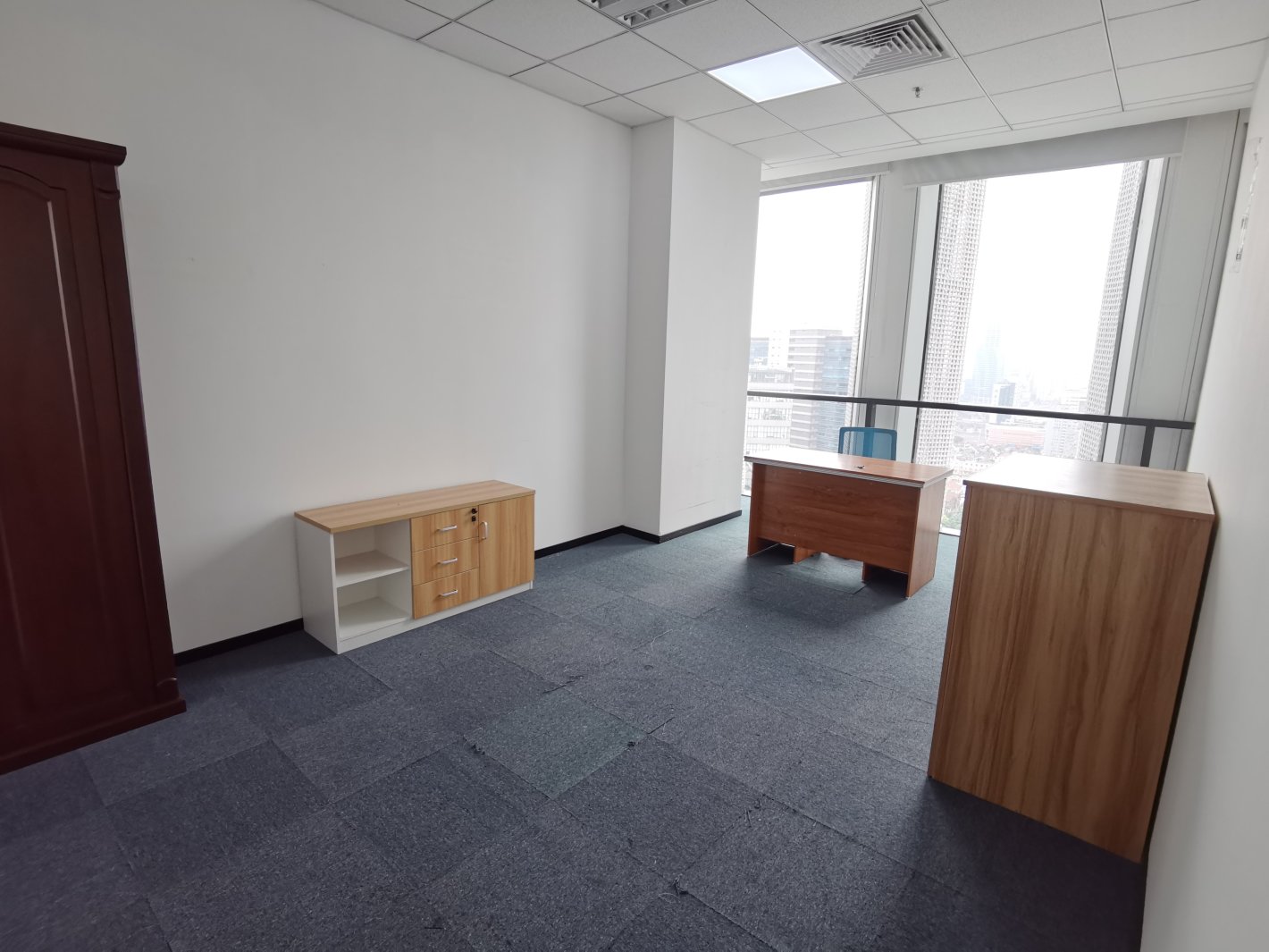 吉汇大厦（虹口SOHO）四川北路 虹口SOHO 384.9平米