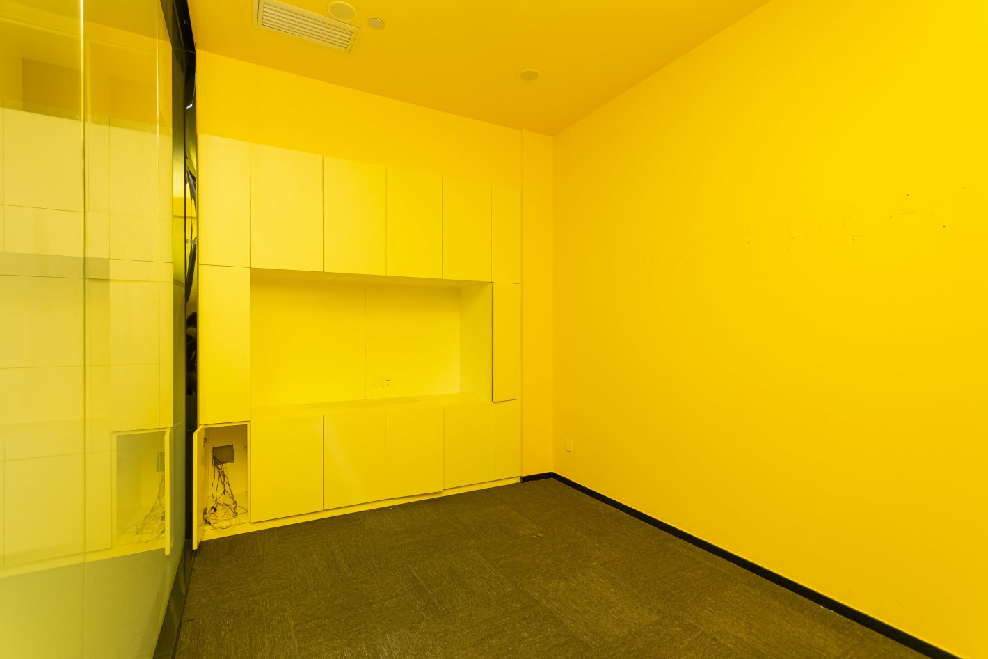 大宁中心广场静安 大宁中心广场 352平米 毛坯