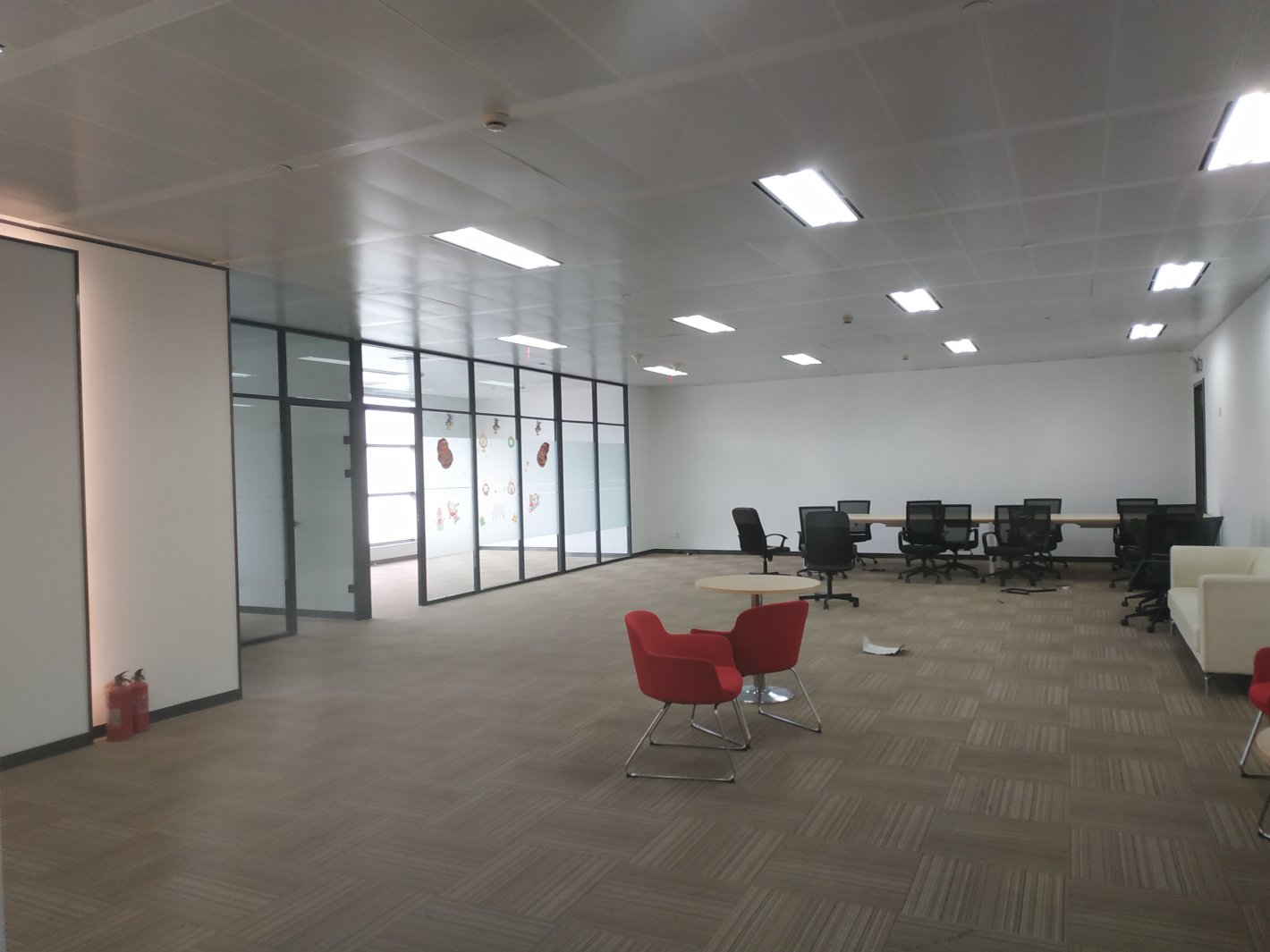 中城国际大厦徐家汇、中城国际、251平，户型方正、多面积可选