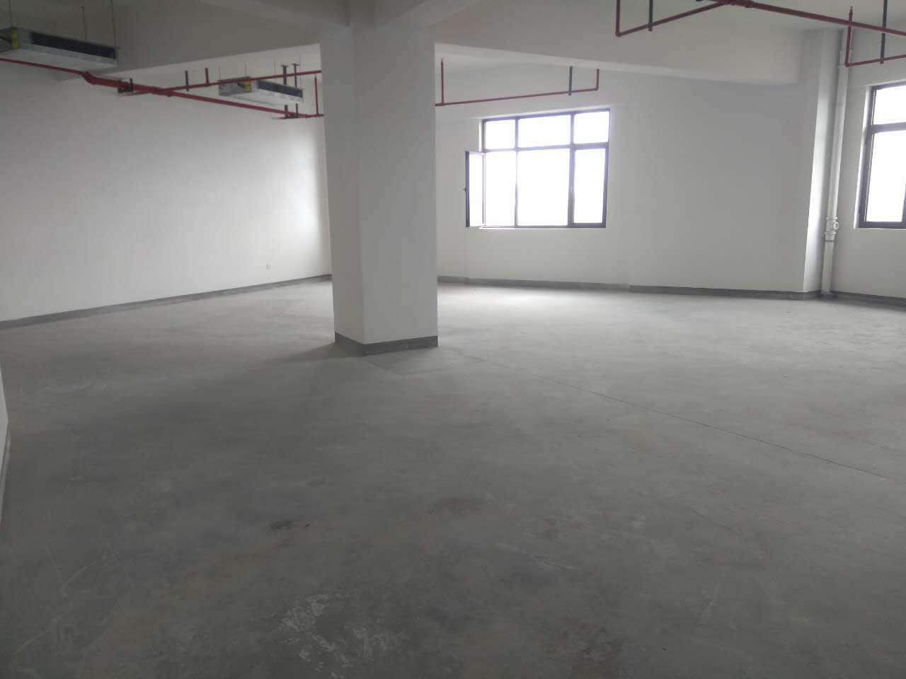 银亿滨江中心173平米办公室出租-租金价格3.00元/m²/天