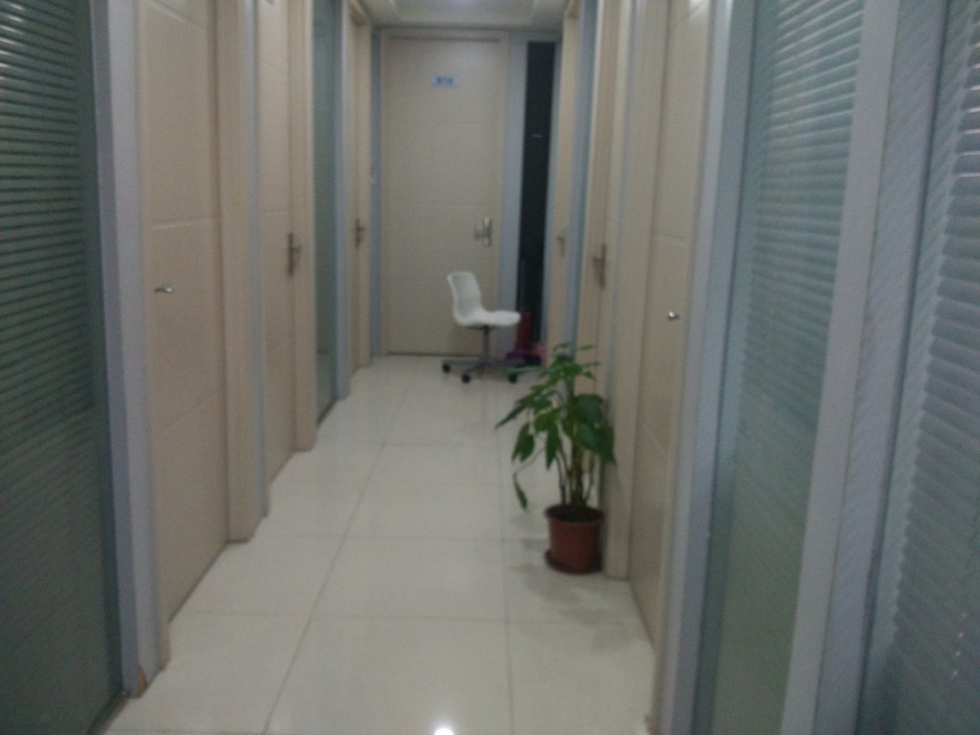 中铁中环时代广场静安 中铁中环时代广场 135平米 简装修