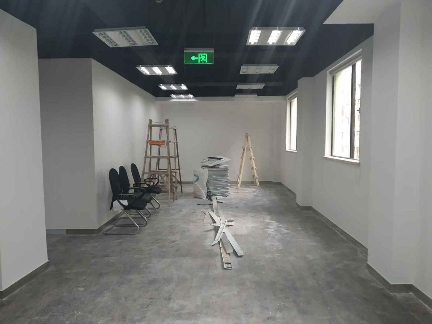 欧爱喜中心曹杨路金沙江路精装50到300平　带家具
