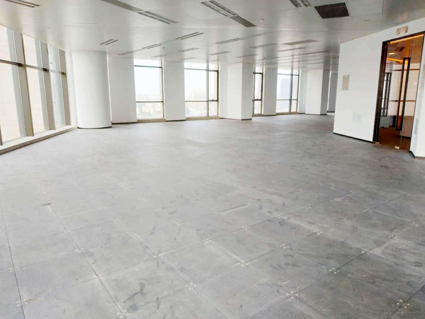 国华国际广场103平米办公室出租-租金价格5.07元/m²/天