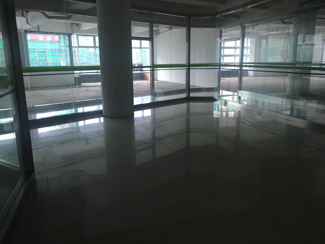 思源商厦209平米办公室出租-租金价格11.15元/m²/天