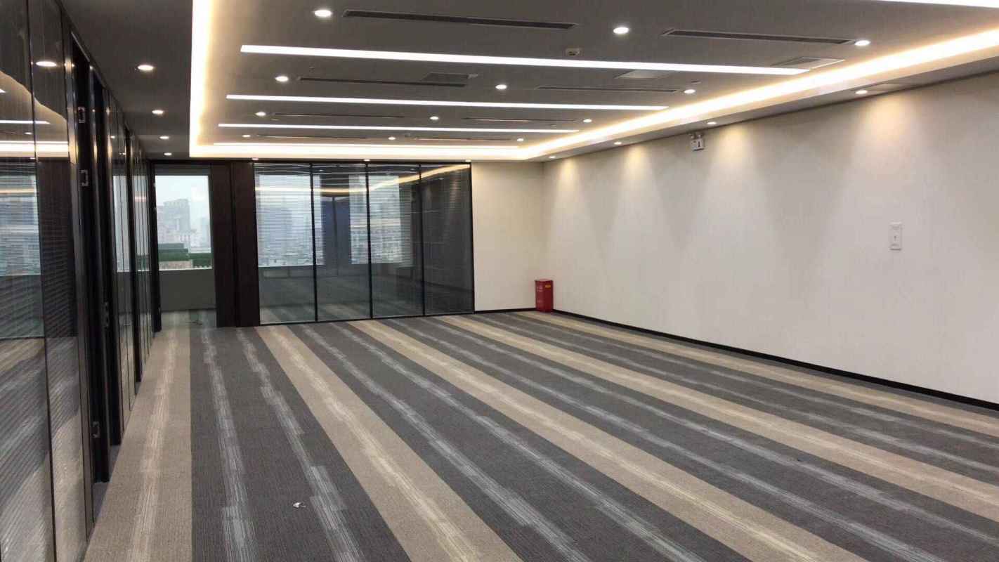 星荟中心苏州河畔　外白渡桥旁　双面采光　江景与河景双倍享受