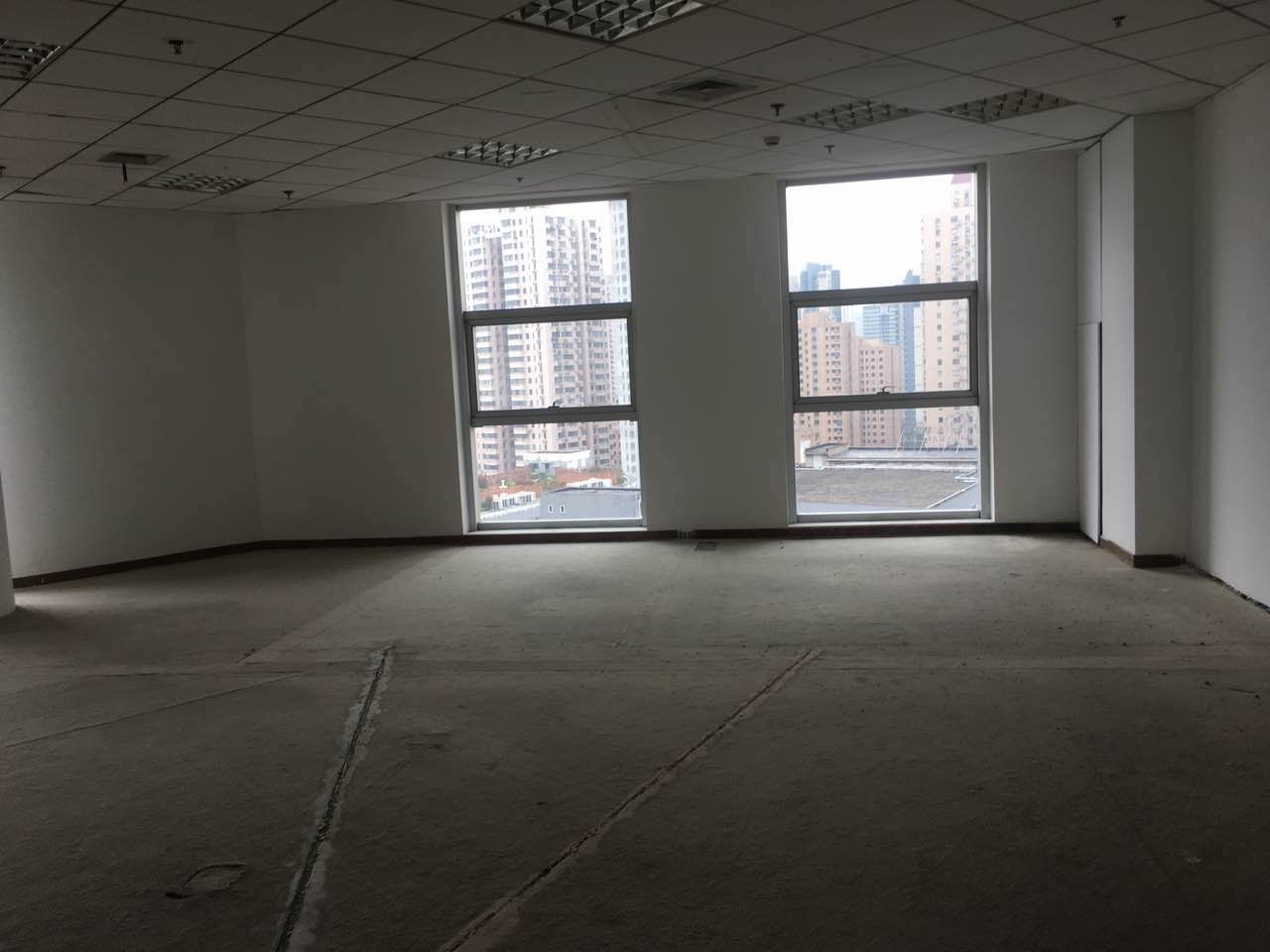 香港新世界大厦（k11)343平米办公室出租-租金价格9.12元/m²/天