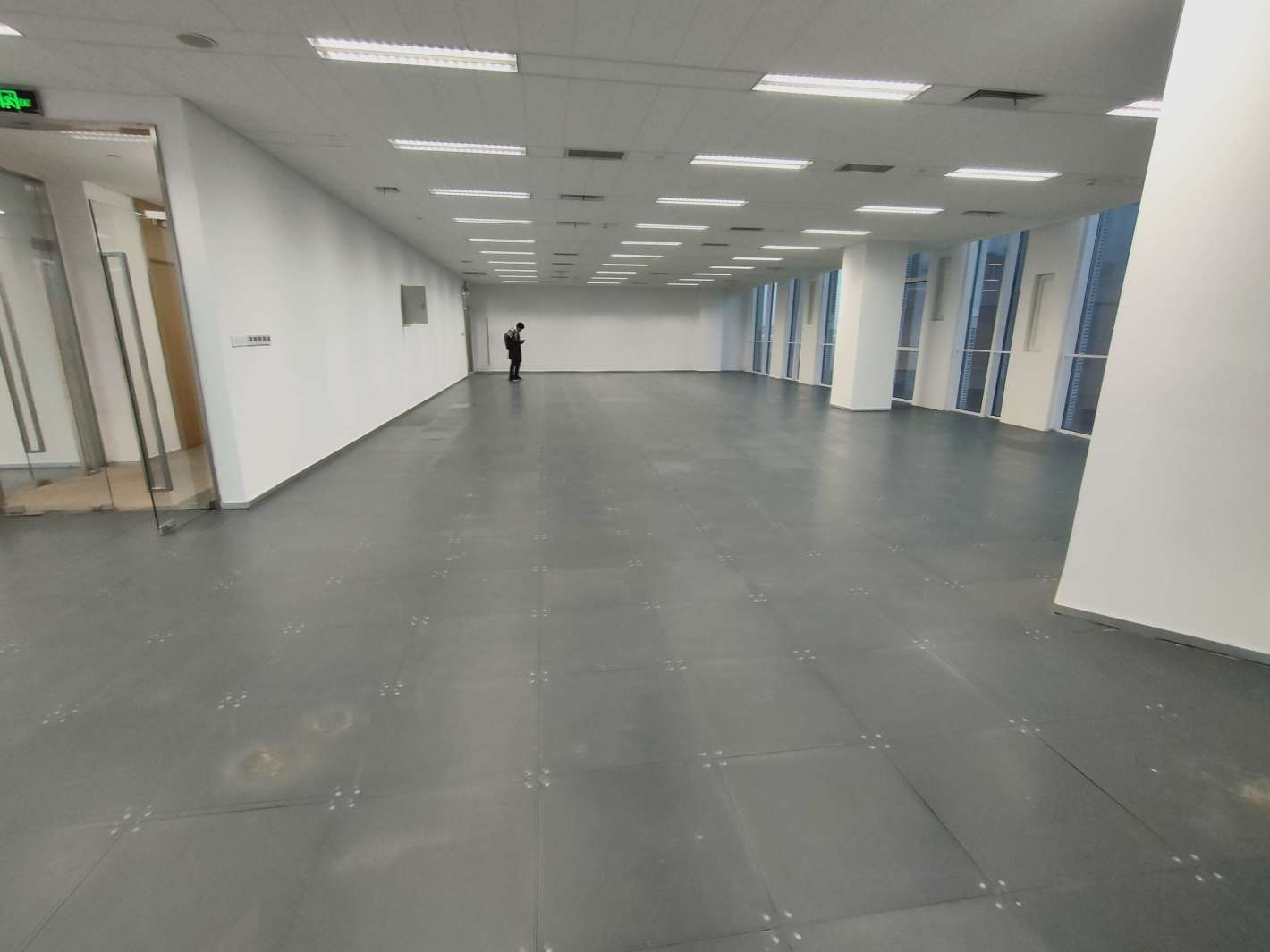 虹桥协信中心虹桥火车站 虹桥协信中心 355.1平米