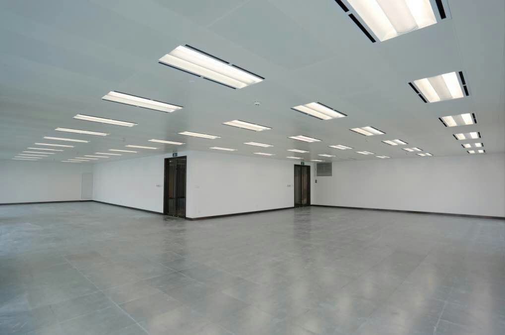 月星环球港普陀 月星环球港 690平米 简装修