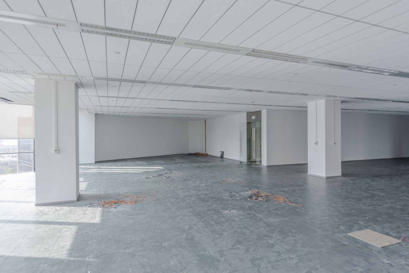 虹桥绿谷广场虹桥火车站　虹桥绿谷广场　460平带装修出租