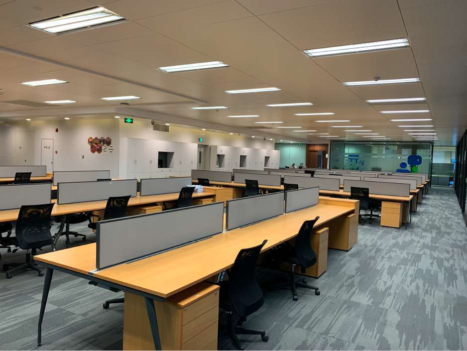 虹桥汇虹桥汇，精装带家具，半层正对电梯，房型方正