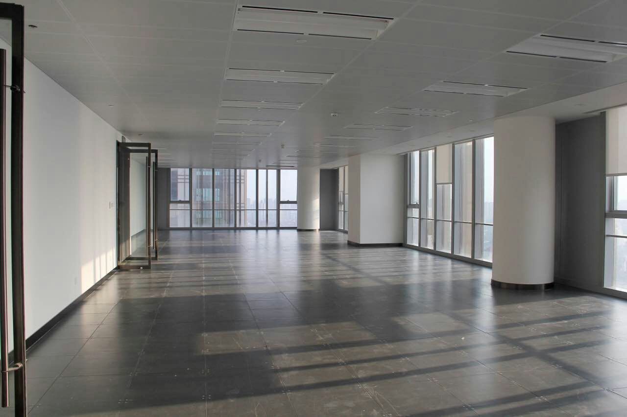 月星环球港普陀 月星环球港 690平米 简装修