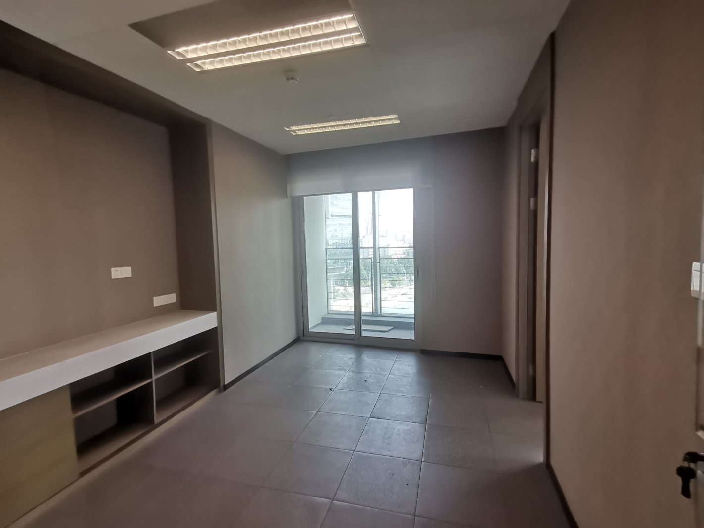 上海绿地中心徐汇 上海绿地中心 549平米 简装修