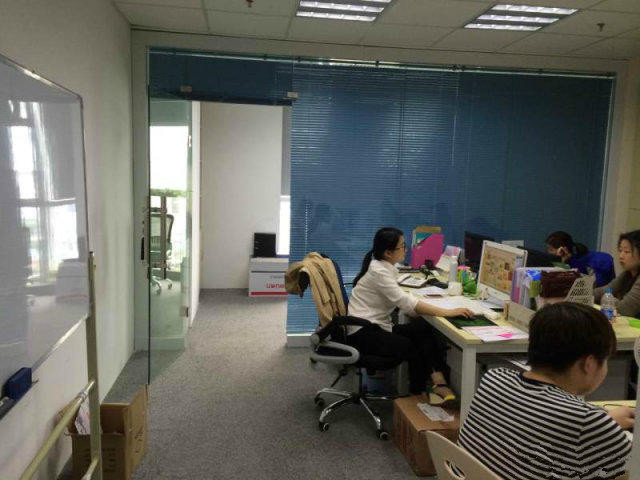 近铁城市广场普陀 近铁城市广场 72平米 简装修