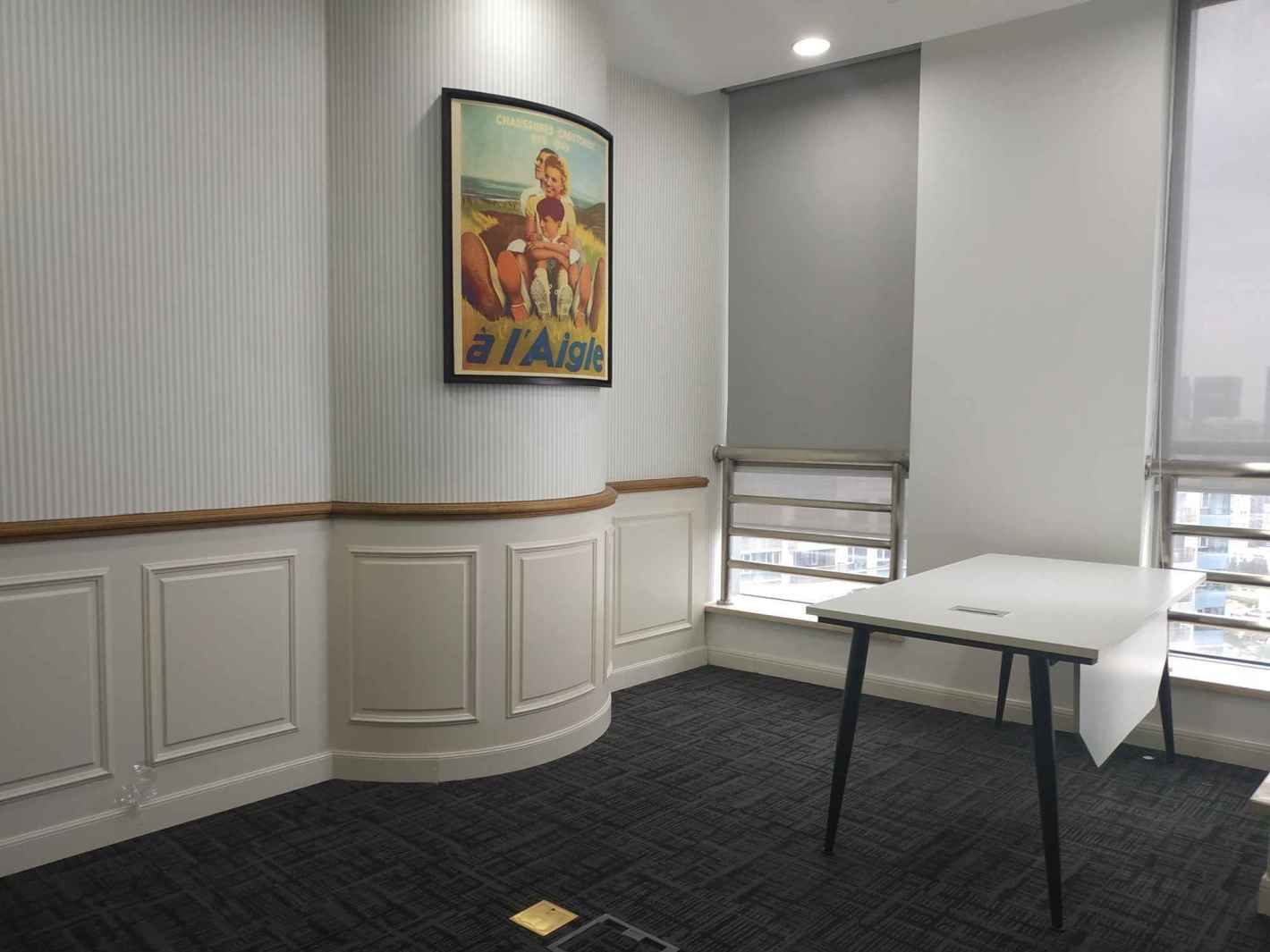 日月光中心打浦桥　日月光中心　155平精装　送免租期