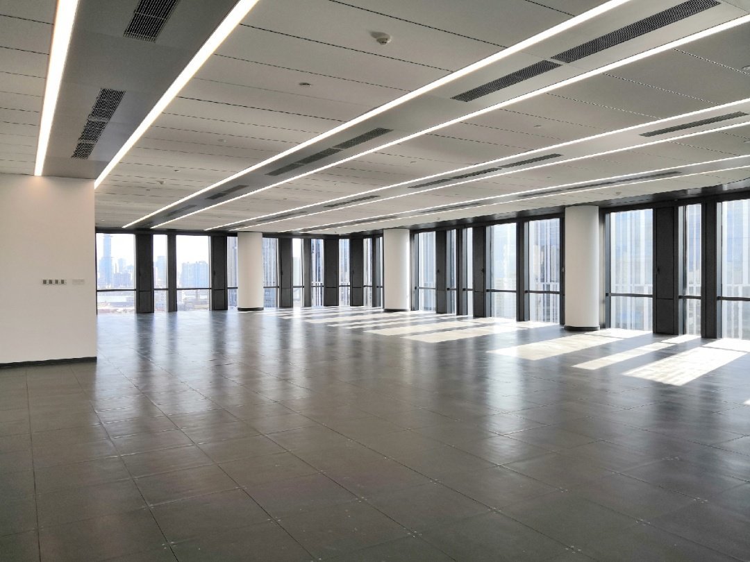 安联大厦305平米办公室出租-租金价格6.08元/m²/天