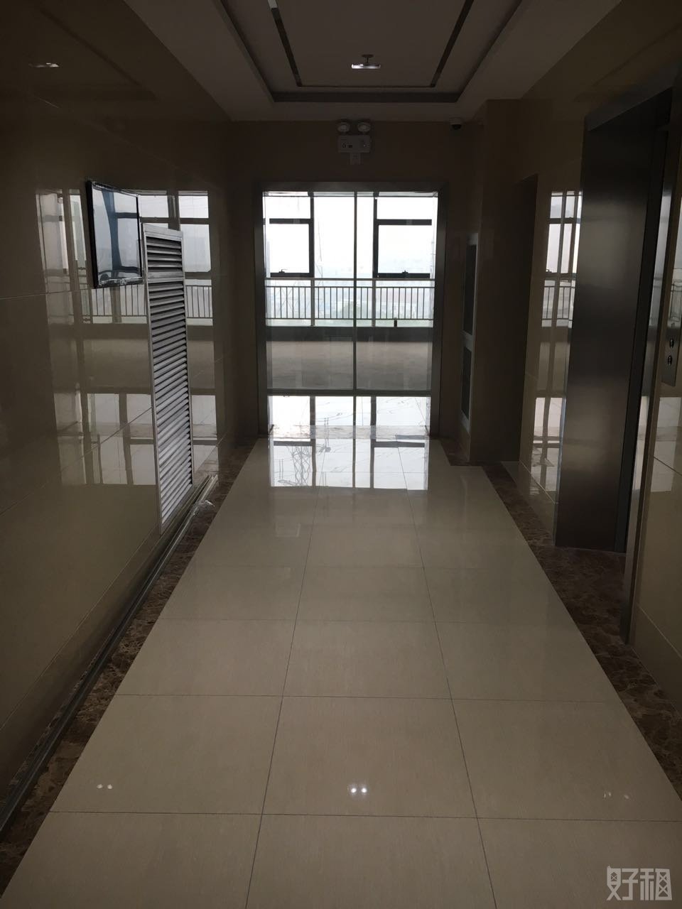 法姬娜大厦100平米办公室出租-租金价格1.32元/m²/天