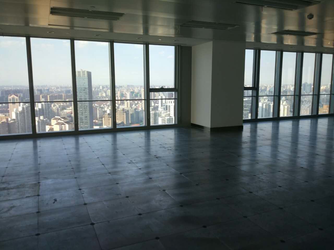 月星环球港普陀 月星环球港 419平米 简装修