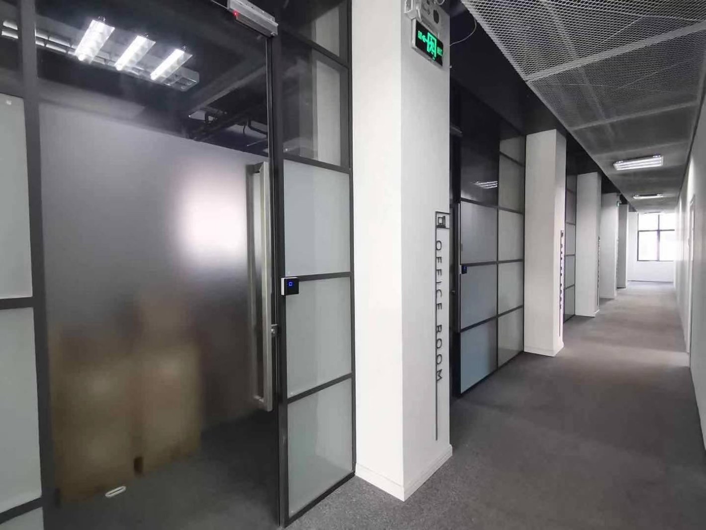 江南厂创意园212平米办公室出租-租金价格5.80元/m²/天