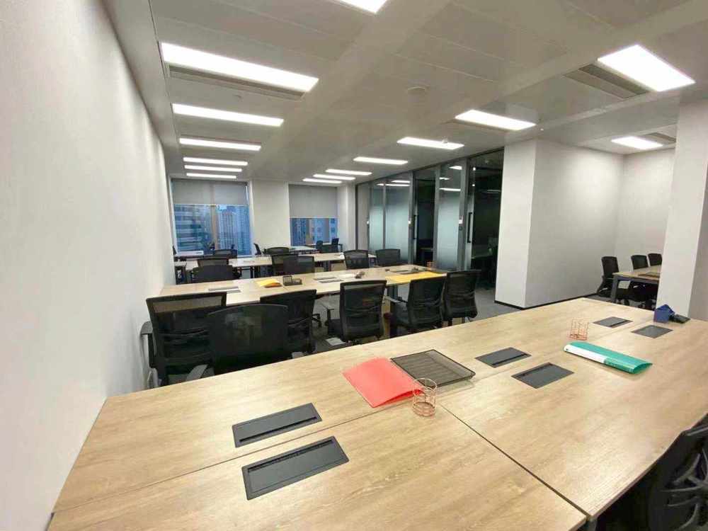 港汇恒隆广场徐汇 港汇恒隆广场 145平米 简装修