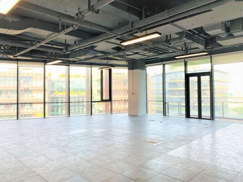 虹桥绿谷广场虹桥火车站 虹桥绿谷广场 3652.5平米 中等装修