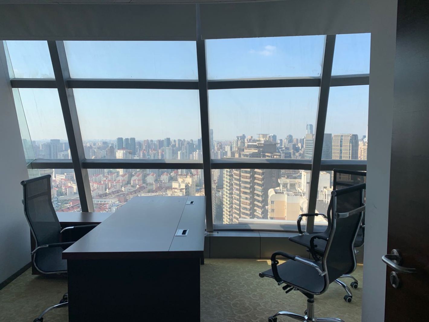 中城国际大厦徐汇 中城国际大厦 200平米 精装修