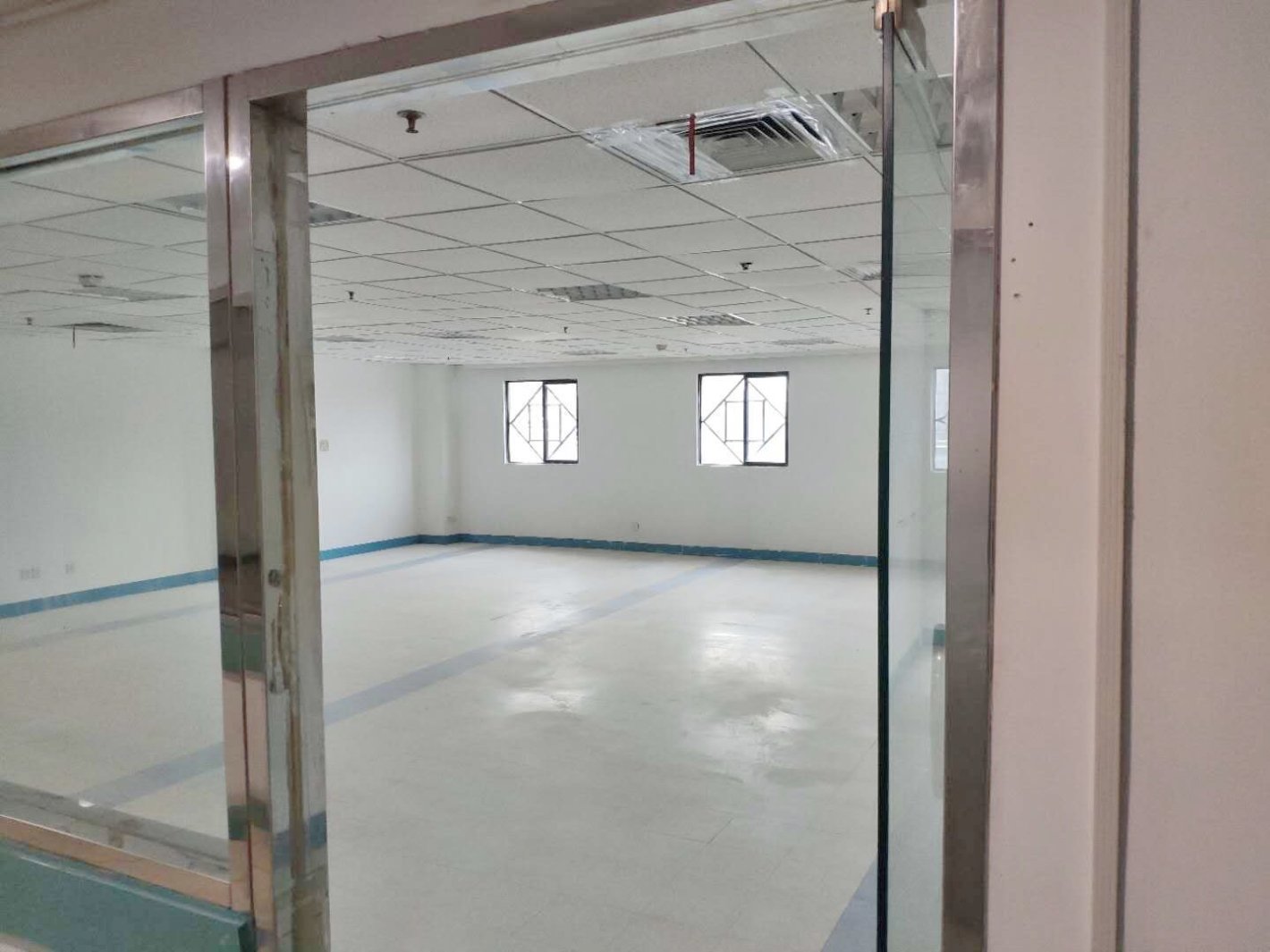 上海科技京城黄浦区南京东路，上海科技京城180平出租，带装修交付