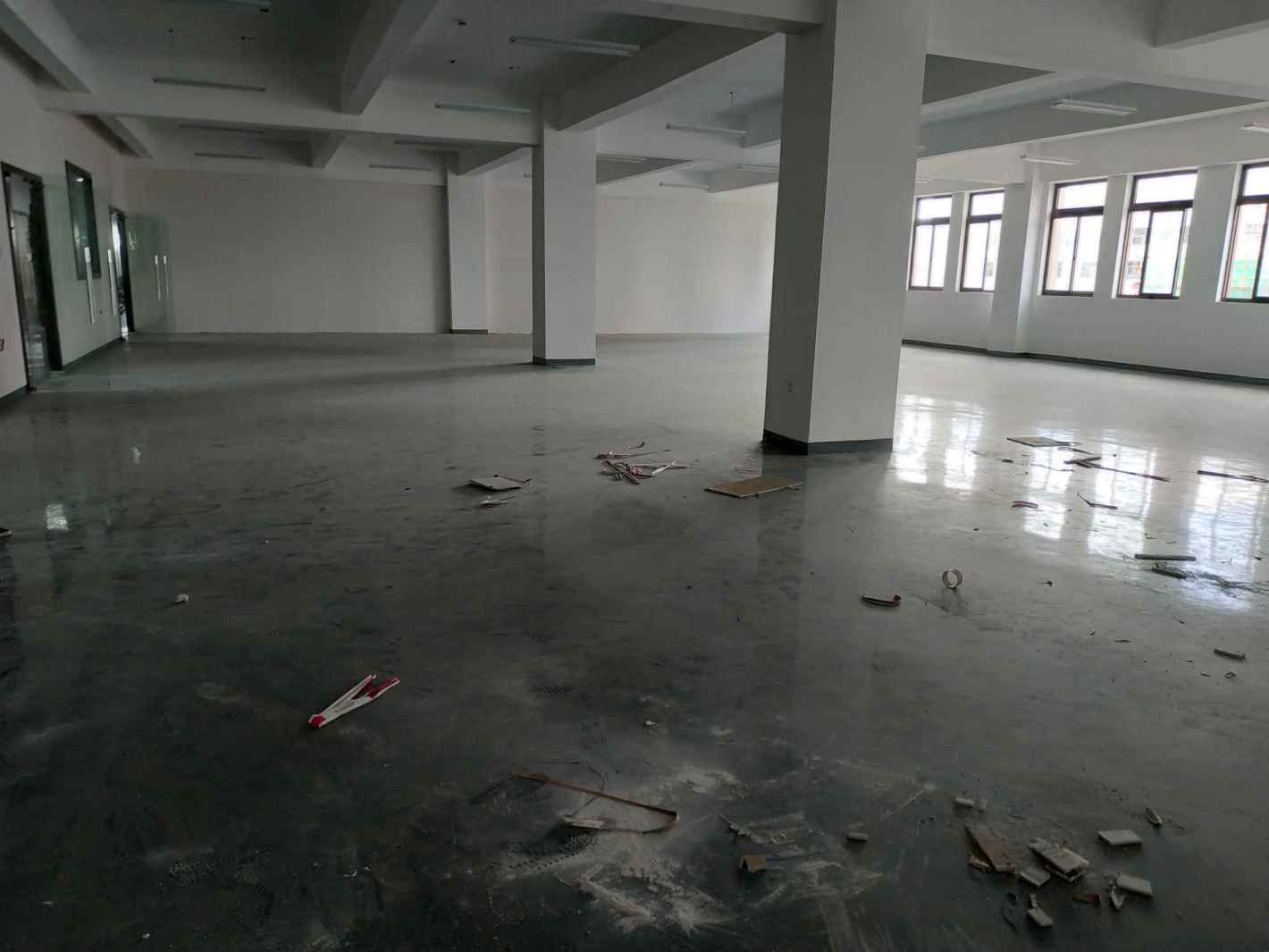 茸桥科创园163平米办公室出租-租金价格1.62元/m²/天