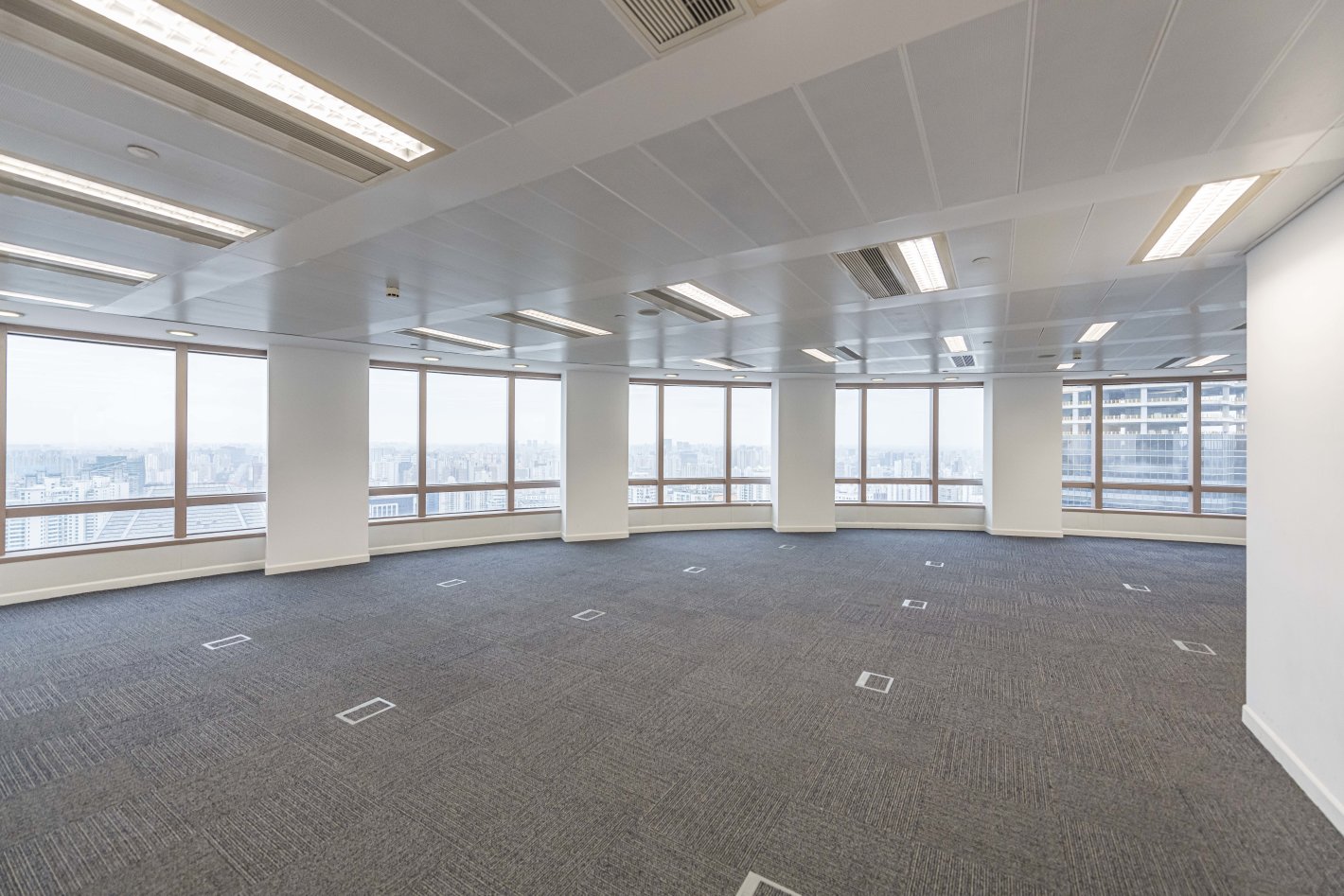 港汇恒隆广场徐汇 港汇恒隆广场 182平米 中等装修