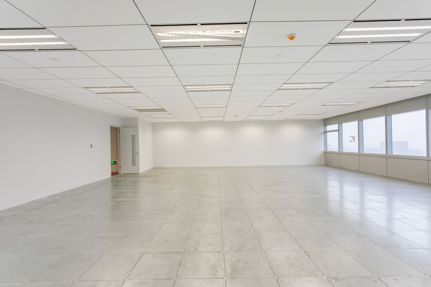 长宁来福士广场长宁 长宁来福士广场 262平米 简装修