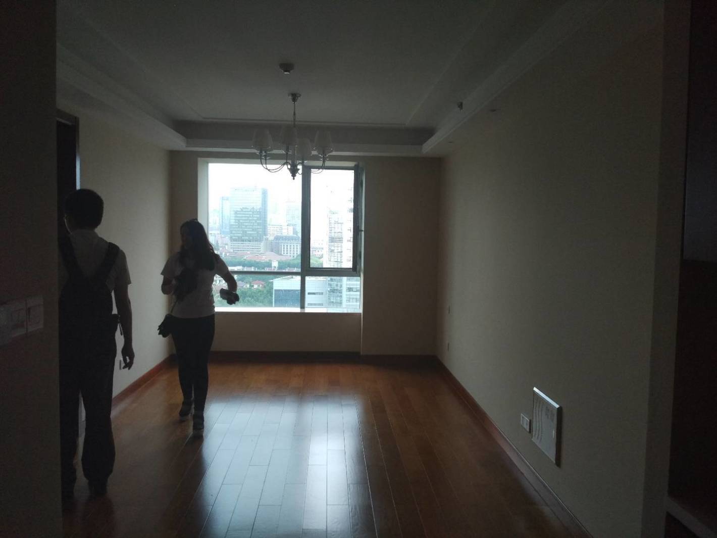 日月光伯爵居黄浦 日月光伯爵居 73平米 精装修