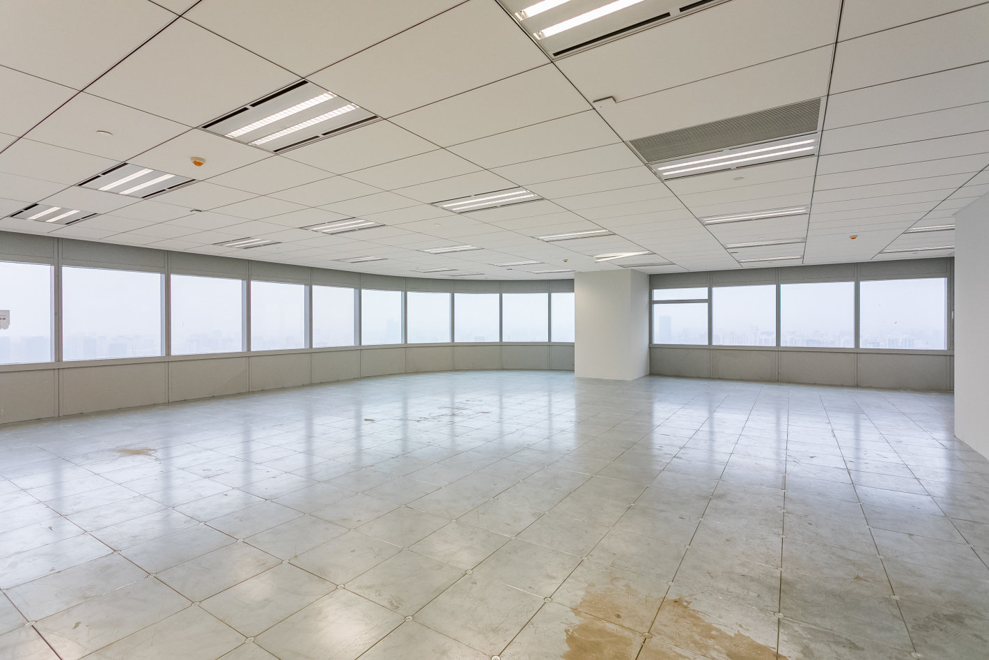 长宁来福士广场长宁 长宁来福士广场 262平米 简装修