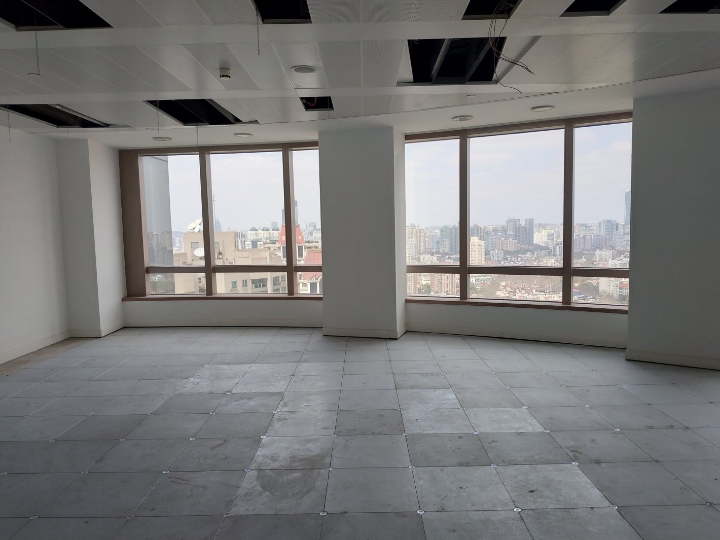 港汇恒隆广场徐汇 港汇恒隆广场 619平米 简装修