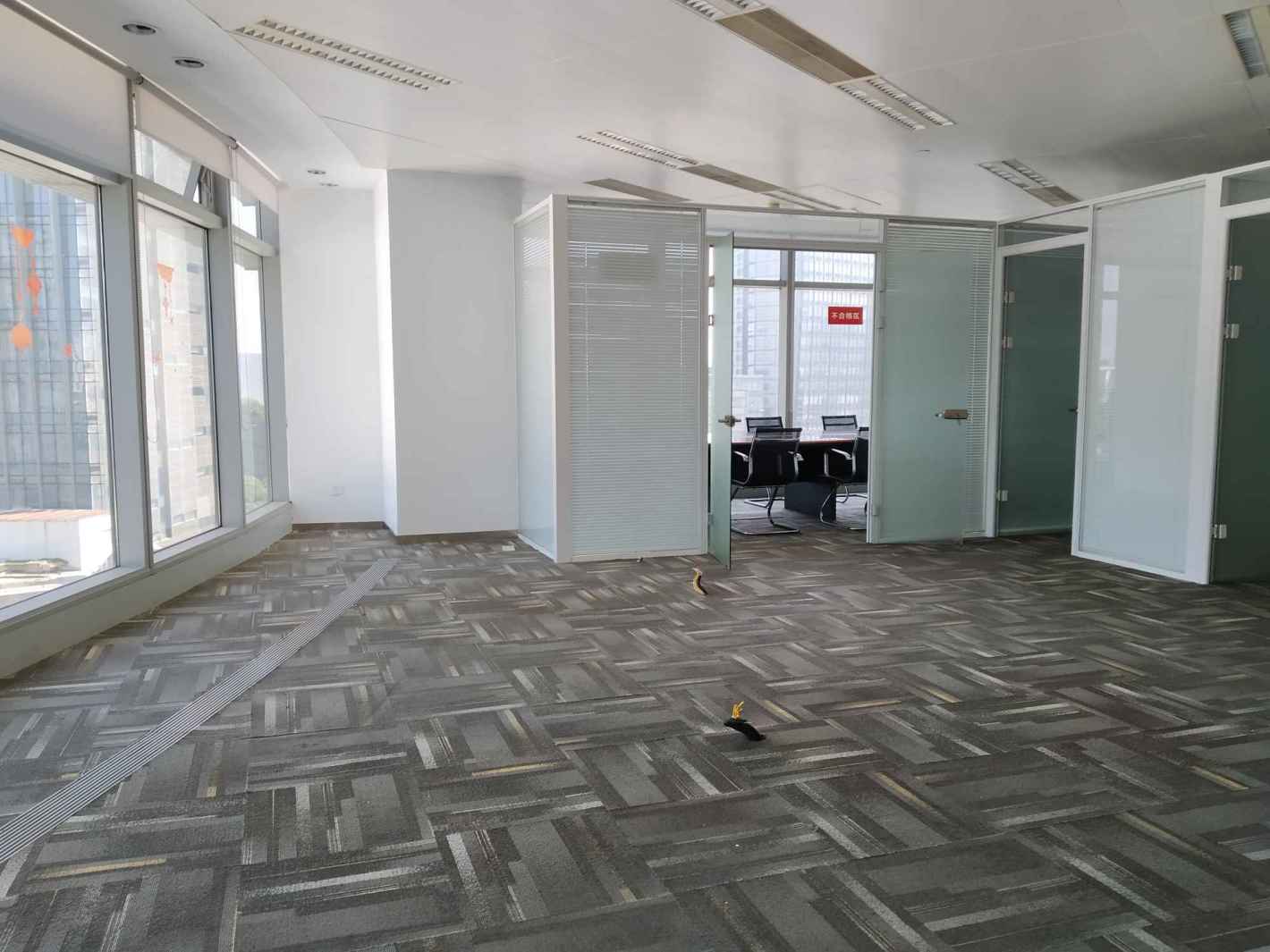 绿地海外滩中心 绿地海外滩中心黄浦 201平米 精装修