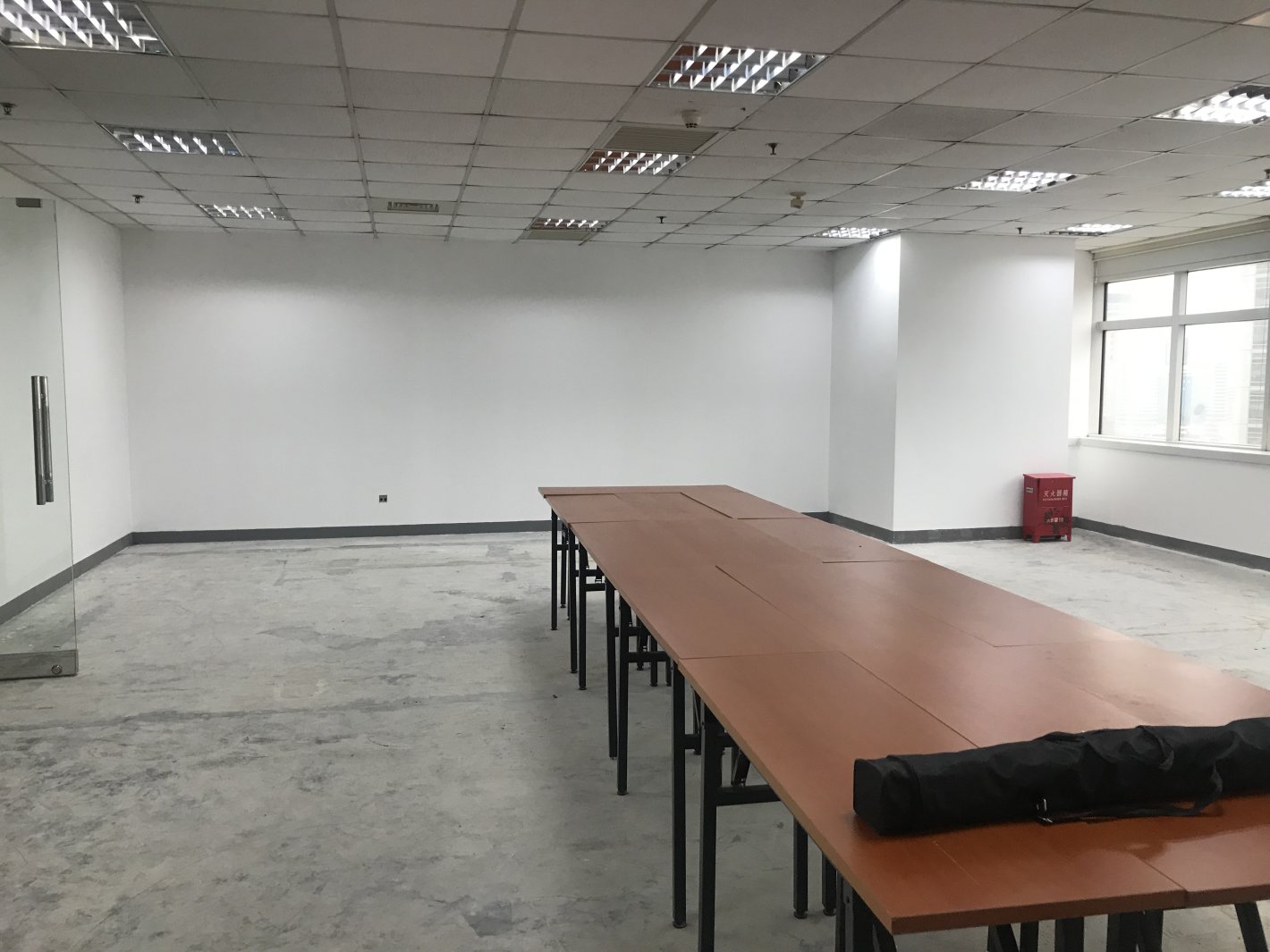 仙乐斯广场黄浦 仙乐斯广场 388平米 简装修