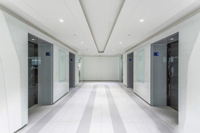 天会商务广场(凌空SOHO)长宁 天会商务广场(凌空SOHO) 251平米 简装修