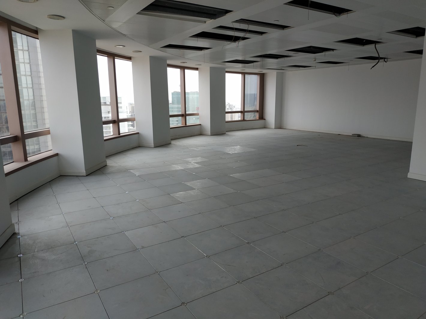 港汇恒隆广场徐汇 港汇恒隆广场 619平米 简装修