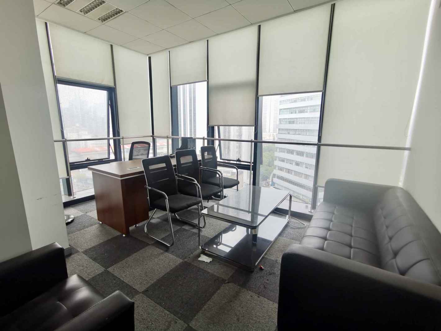 汇融大厦248平米办公室出租-租金价格4.50元/m²/天