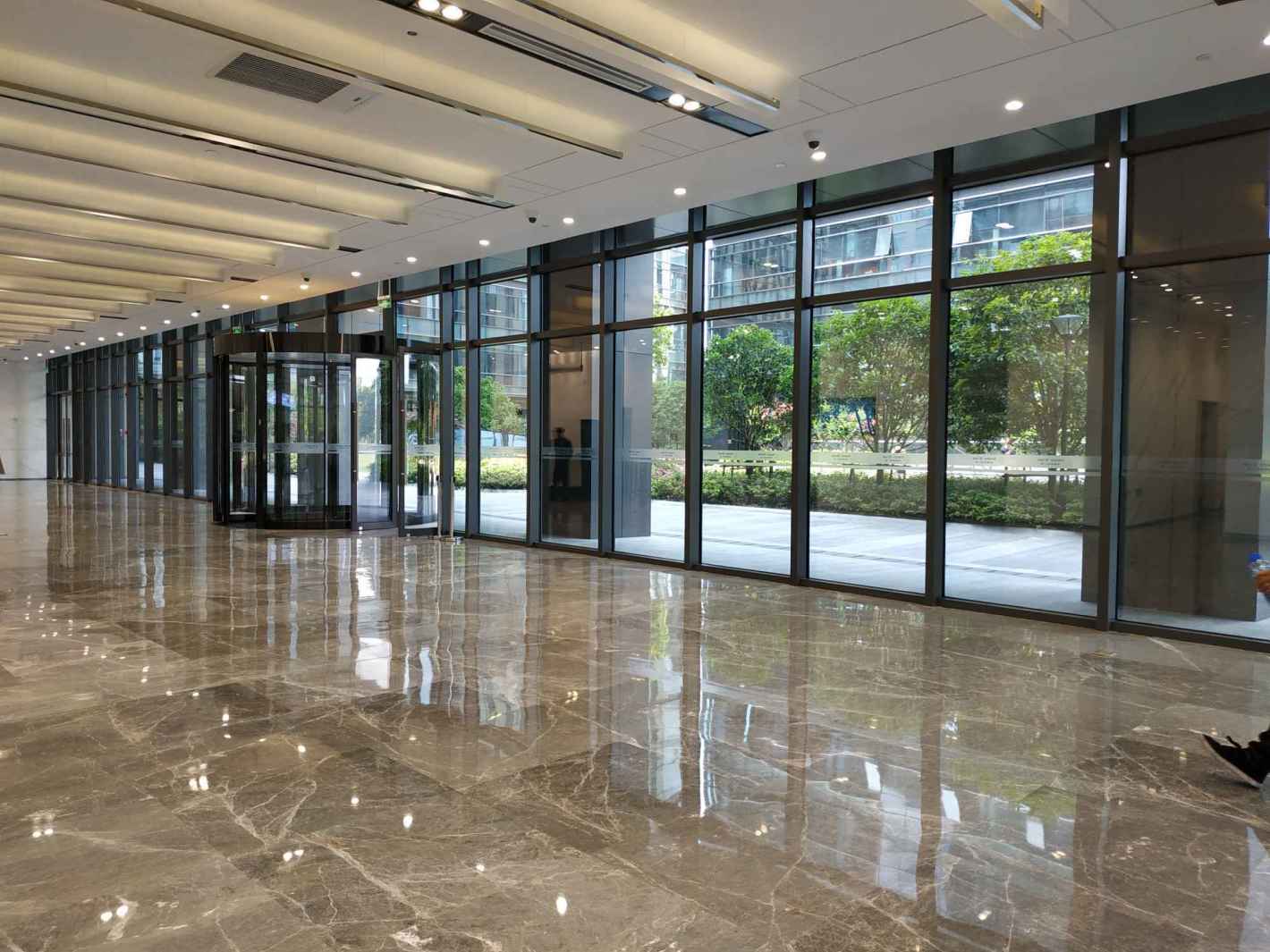 星创科技广场223平米办公室出租-租金价格6.08元/m²/天