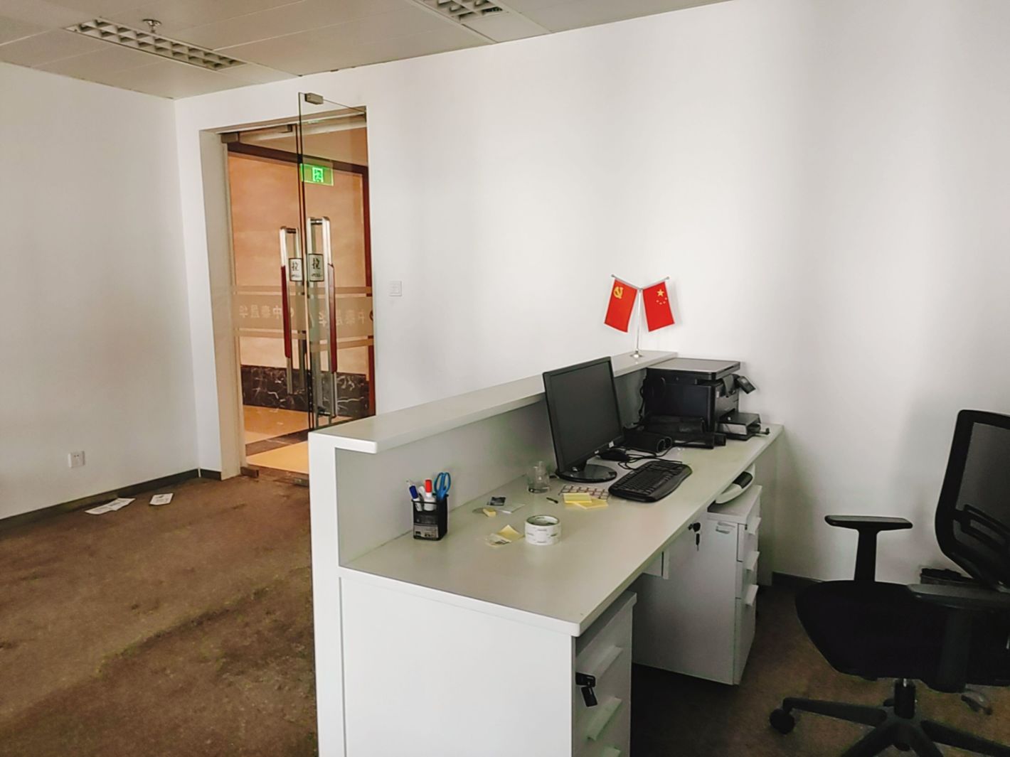 汇阳广场徐家汇  汇阳广场.250方.精装修.可装空调