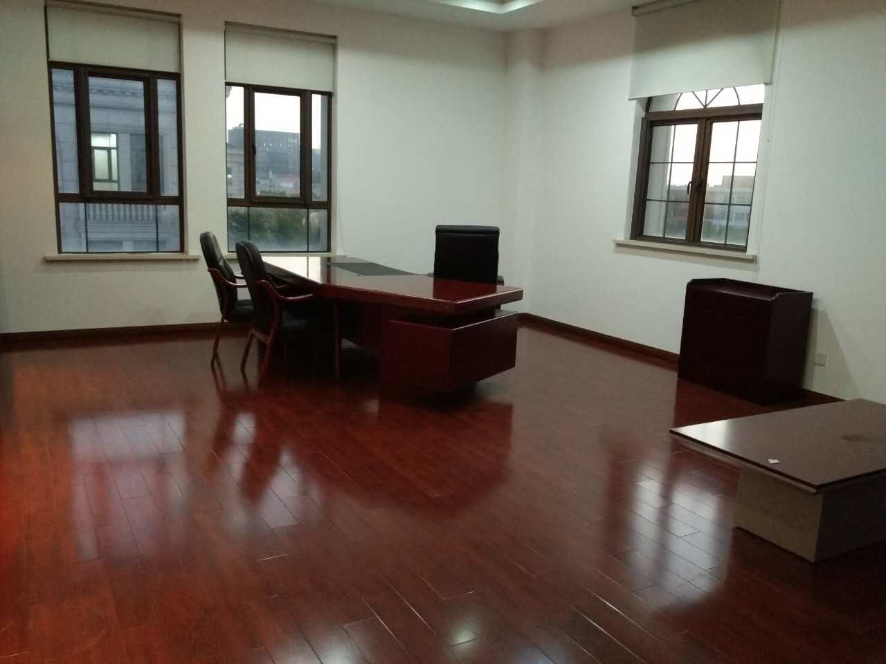 中鑫企业广场457平米办公室出租-租金价格3.55元/m²/天
