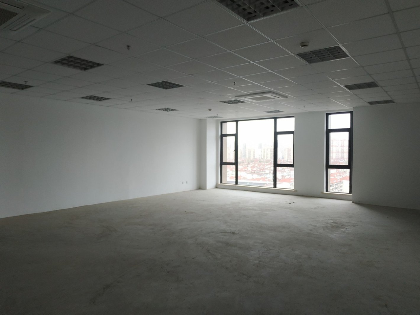 虹梅国际广场186平米办公室出租-租金价格5.07元/m²/天