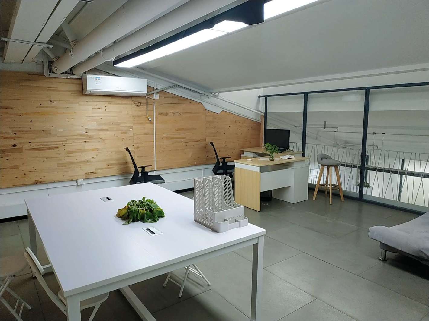 昇Park创意产业园宝山 昇Park创意产业园 102平米 中等装修