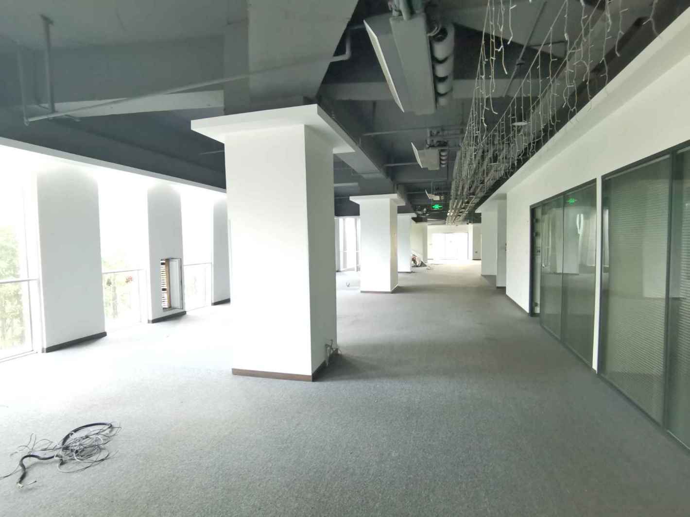 虹桥协信中心长宁 虹桥协信中心 160平米 精装修